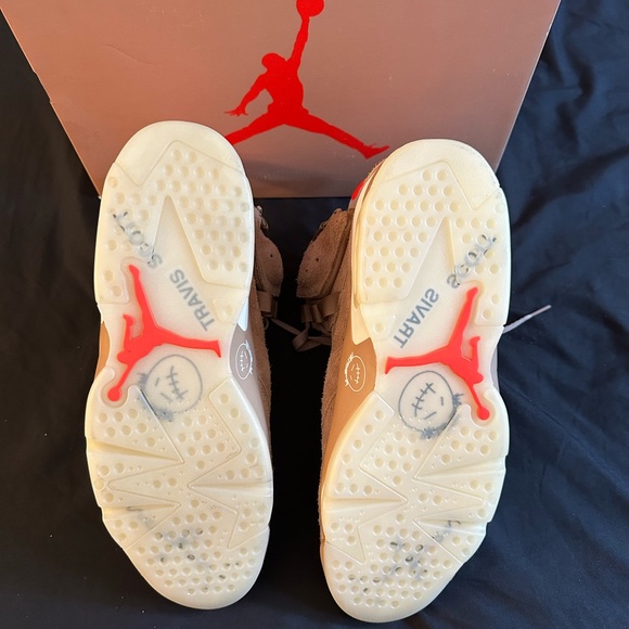 *SOLD* Jordan 6 Retro Travis Scott British Khaki Men’s Size 13 - Picture 6 of 10